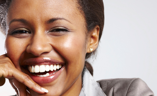 dca-blog_article-47_best-dental-implants-give-back-smile